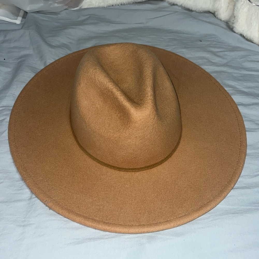 Fashionable hat